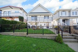 4740 Albert Street Burnaby, BC V5C 2G9