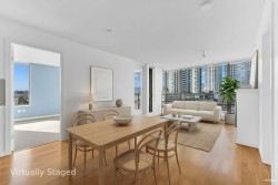 1002-4178 Dawson Street Burnaby, BC V5C 0A1