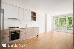 303-595 Austin Avenue Coquitlam, BC V3K 3N2