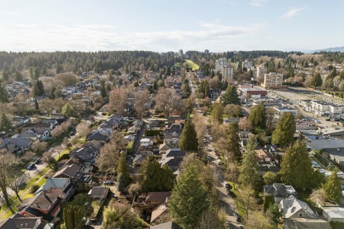 4436 11Th Avenue W, Vancouver, BC 