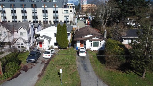 1536 Bond Street, North Vancouver, BC 