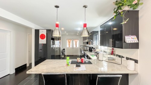 1420 Park Drive, Vancouver, BC 