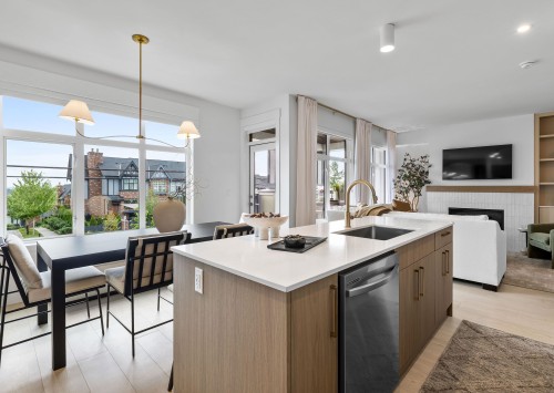 136-3546 Monson Crescent  Coquitlam, BC V3B 0S5