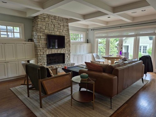 5588 Cypress Street, Vancouver, BC 