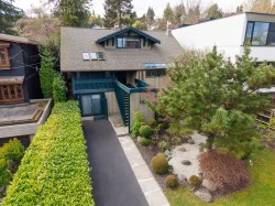 4338 2nd Avenue W Vancouver, BC V6R 1K3