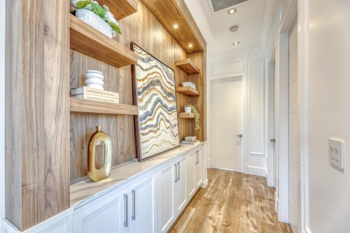 7102 Bridge Street, Richmond, BC 