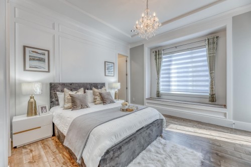 7102 Bridge Street, Richmond, BC 