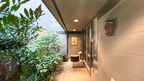 326 Greensboro Place, Vancouver, BC 