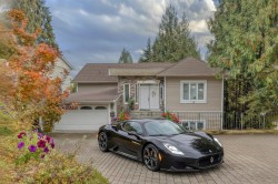 1041 Prospect Avenue  North Vancouver, BC V7R 2M6