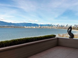 3513 Point Grey Road  Vancouver, BC V6R 1A7