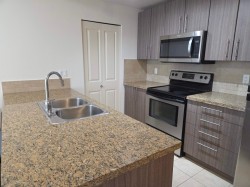 1005-898 Carnarvon Street New Westminster, BC V3M 0C3