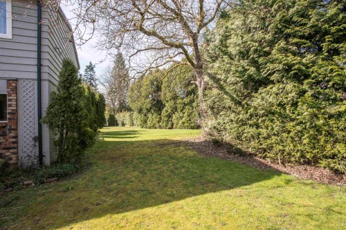 1-12101 Schmidt Crescent, Maple Ridge, BC 