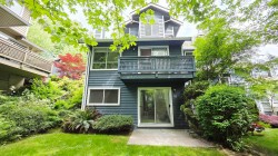 13-9000 Ash Grove Crescent Burnaby, BC V5A 4L7