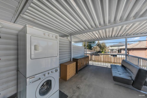 7125 Main Street, Vancouver, BC 