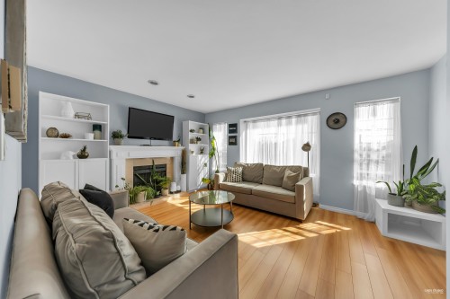 7125 Main Street, Vancouver, BC 