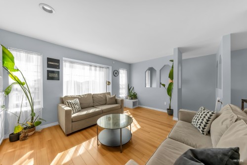 7125 Main Street, Vancouver, BC 