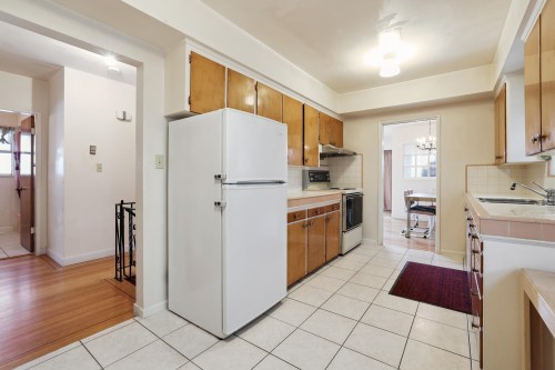 2894 Mcgill Street, Vancouver, BC 