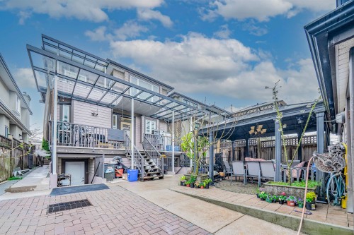 136 59Th Avenue E, Vancouver, BC 