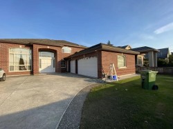 8740 Minler Road  Richmond, BC V7C 3T9