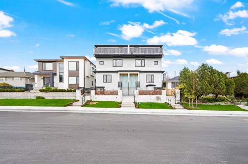 6-4855 Venables Street, Burnaby, BC 