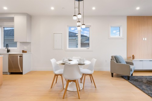 6-4855 Venables Street, Burnaby, BC 