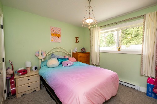 5930 Shoal Way, Sechelt, BC 
