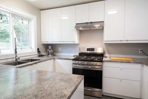 5930 Shoal Way, Sechelt, BC 