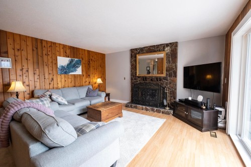 5930 Shoal Way, Sechelt, BC 