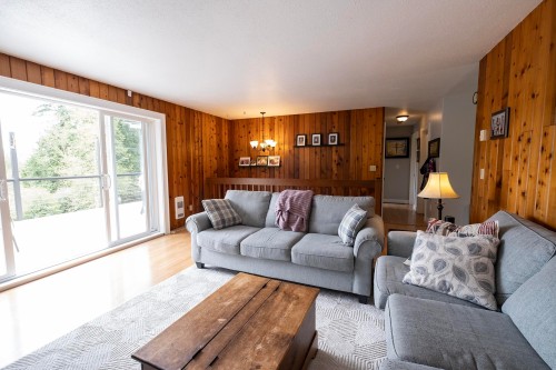5930 Shoal Way, Sechelt, BC 