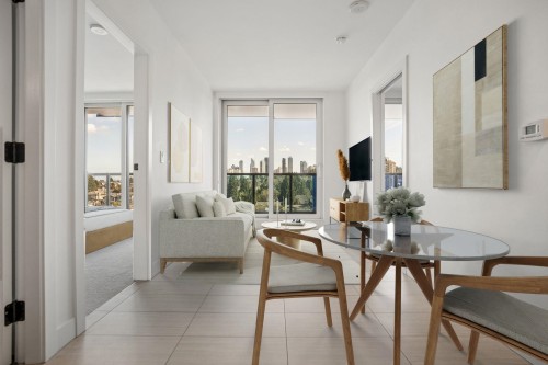 804-5058 Joyce Street  Vancouver, BC V5R 0J9