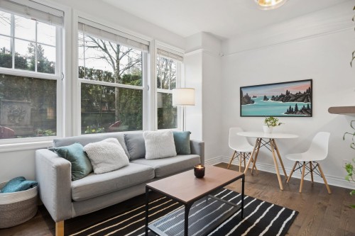 978 16Th Avenue W, Vancouver, BC 