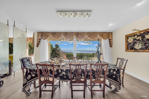 848 Eyremount Drive, West Vancouver, BC 