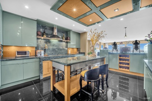 848 Eyremount Drive, West Vancouver, BC 
