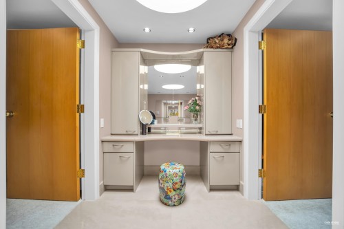 848 Eyremount Drive, West Vancouver, BC 
