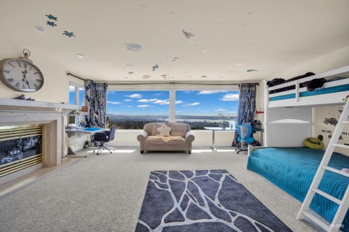 848 Eyremount Drive, West Vancouver, BC 