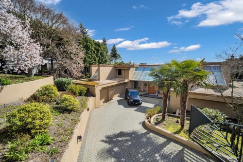 848 Eyremount Drive, West Vancouver, BC 