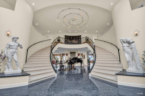 848 Eyremount Drive, West Vancouver, BC 