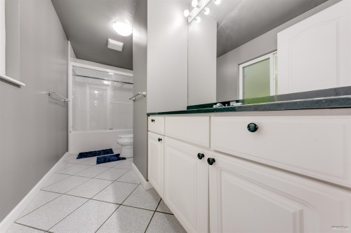 1366 Kings Avenue, West Vancouver, BC 