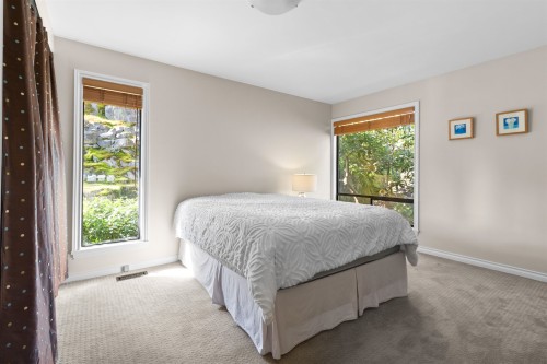 4635 Caulfeild Drive, West Vancouver, BC 