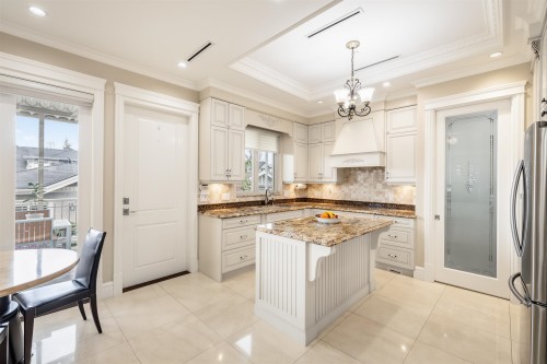 172 46Th Avenue W, Vancouver, BC 