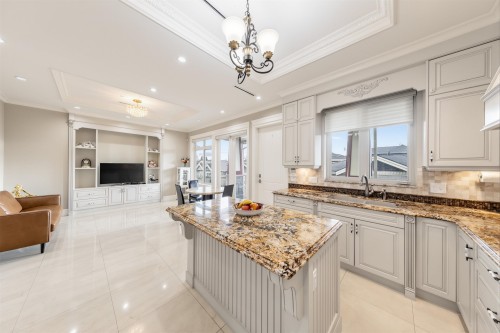 172 46Th Avenue W, Vancouver, BC 