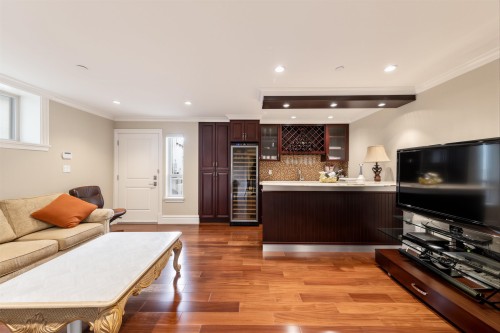 172 46Th Avenue W, Vancouver, BC 