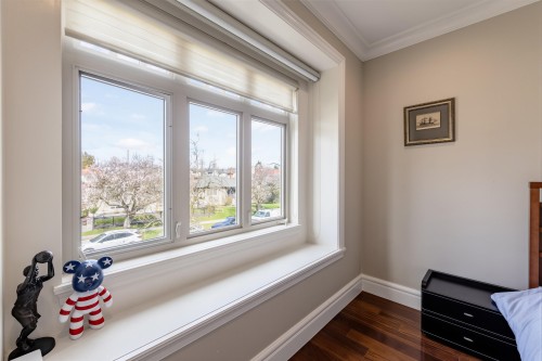 172 46Th Avenue W, Vancouver, BC 