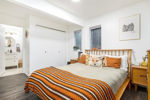 6780 Marine Drive, West Vancouver, BC 