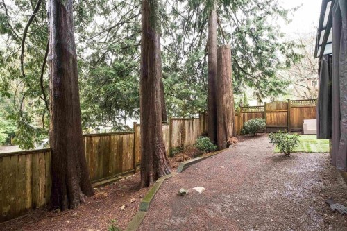 6780 Marine Drive, West Vancouver, BC 