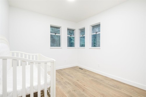 6780 Marine Drive, West Vancouver, BC 