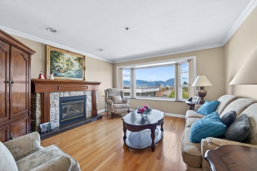 1627 34Th Avenue E, Vancouver, BC 