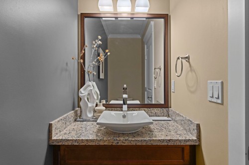 1371 Burnside Road, West Vancouver, BC 