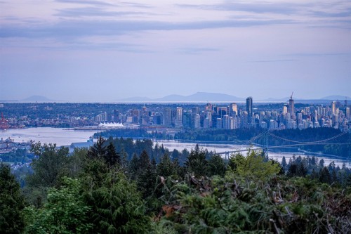 1371 Burnside Road, West Vancouver, BC 