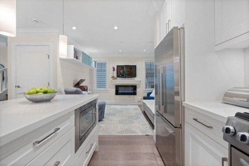 5681 Killarney Street, Vancouver, BC 